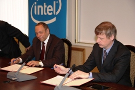 Intel и нижегородский госуниверситет открыли совместный Центр компетенции по программному обеспечению Intel